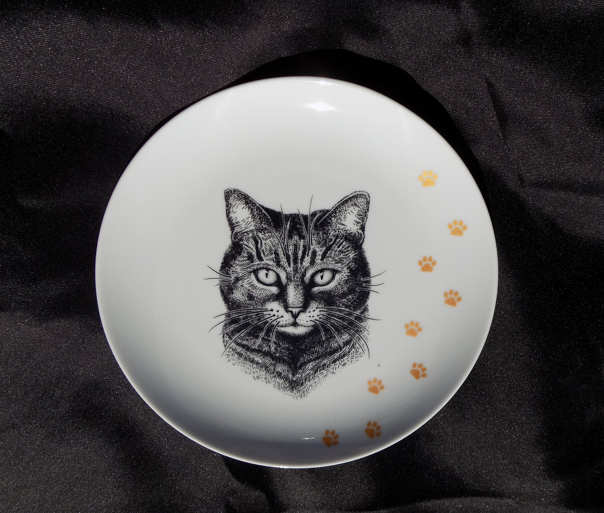 talerz porcelanowy z kotem