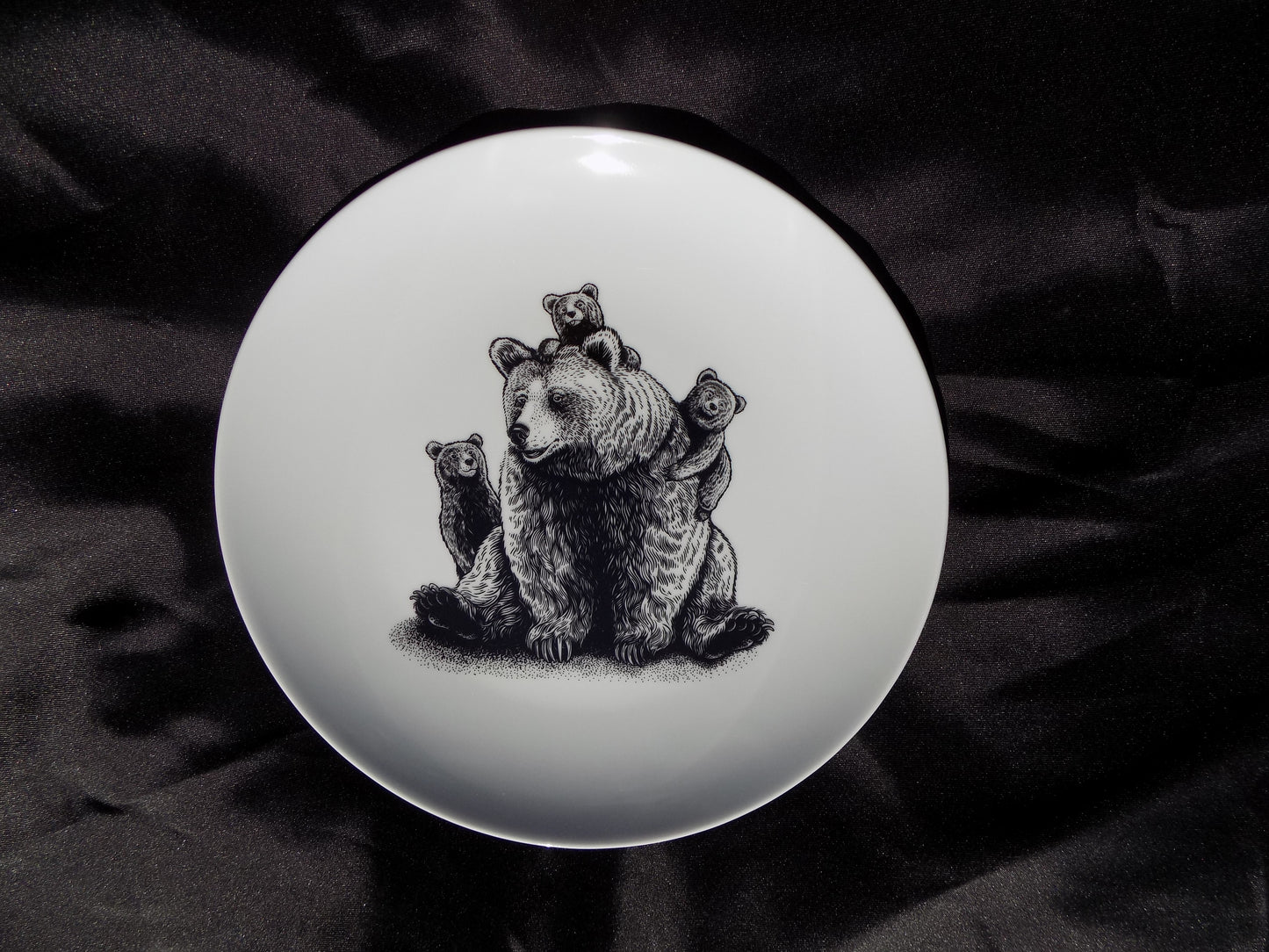 unikalny talerz z rodziną niedźwiedzi