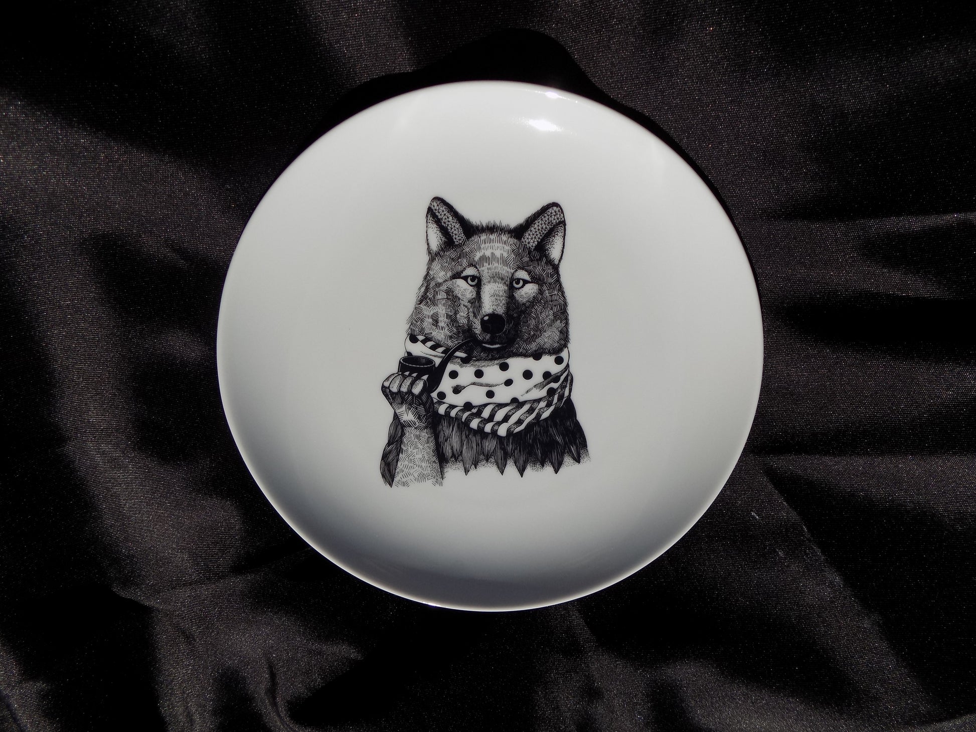 oryginalny talerz z wilkiem